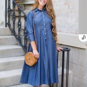 Dainty Jewells blue chambray midi dress size small. Good Condition.